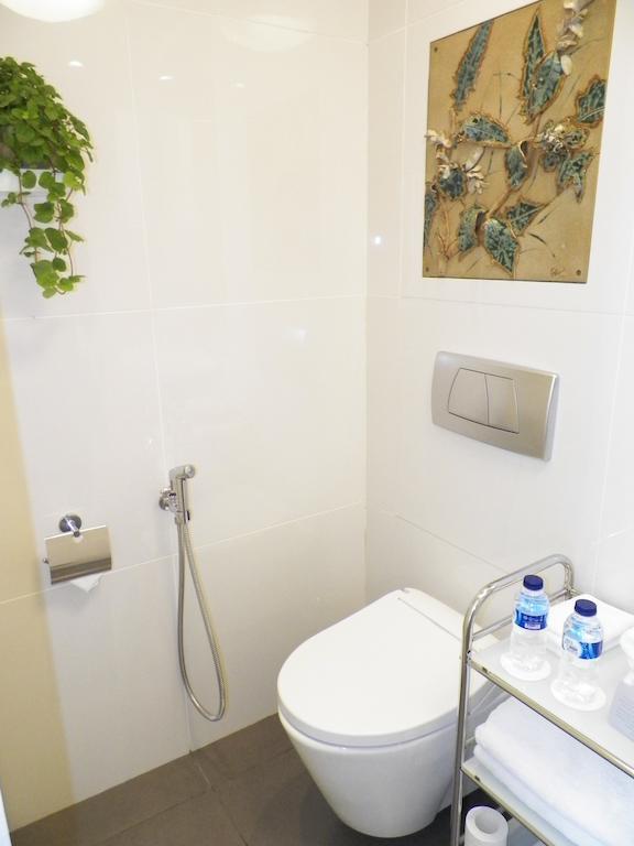 Bumi Semilir Art And Boutique Hotel Cihanjuang Rum bild